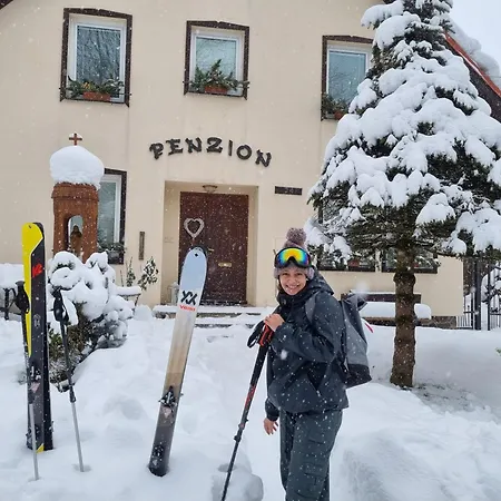 Pani B Πανσιόν *